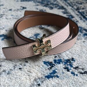 Tory Burch Light Tan Leather Belt with Gold Logo Buckle